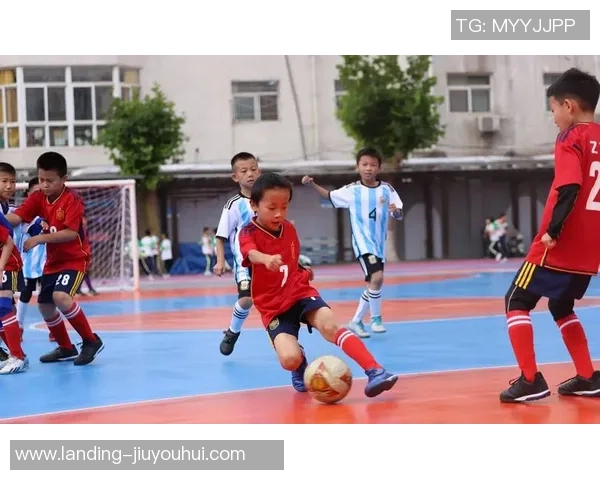 小学足球教学的有效策略与实践探索促进学生全面发展的研究 小学足球教学的有效策略与实践探索促进学生全面发展的研究