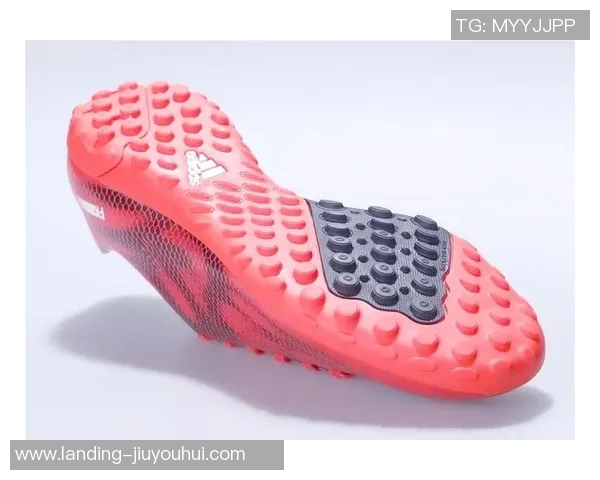 如何正确撑足球鞋以提升舒适度和运动表现的实用指南 如何正确撑足球鞋以提升舒适度和运动表现的实用指南